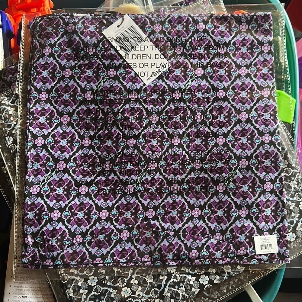 Set of 2 Vera Bradley Bandanas